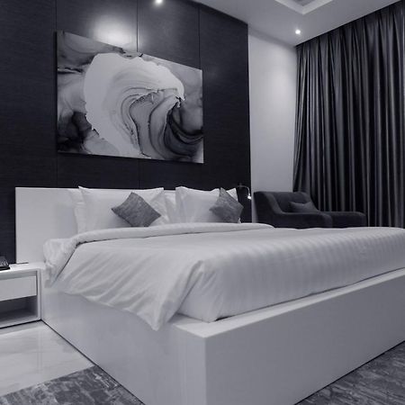Samaya Hotel Apartment Дубай Екстер'єр фото